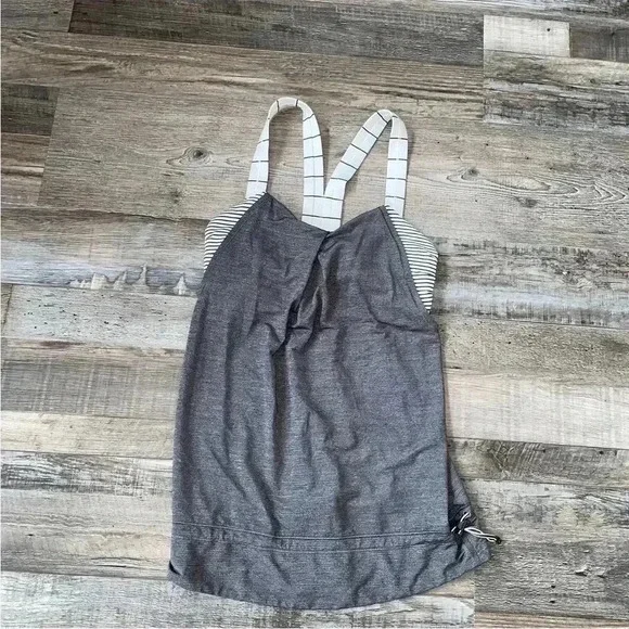 Lululemon Tank - Picture 1 of 2